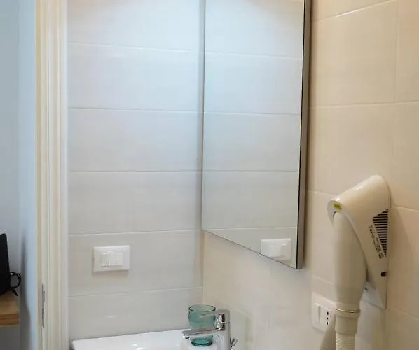 Il Rifugio Del Navigante Готель типу 